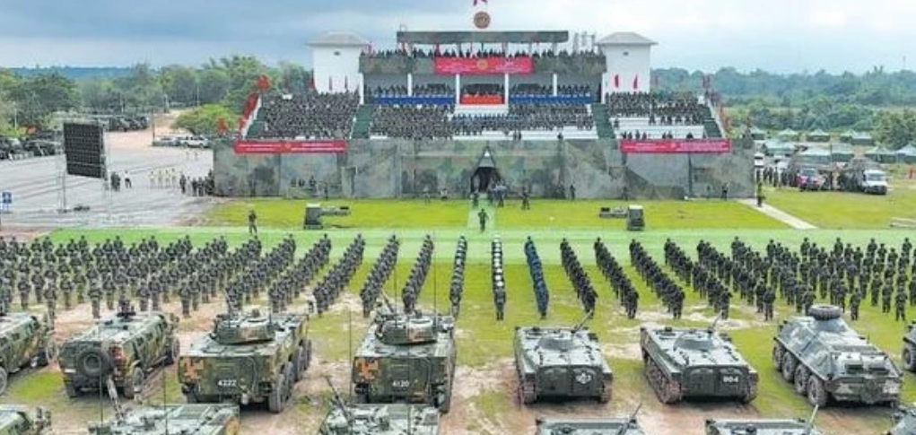 Laos dan Tiongkok Latihan Militer Bersama di Vientiane